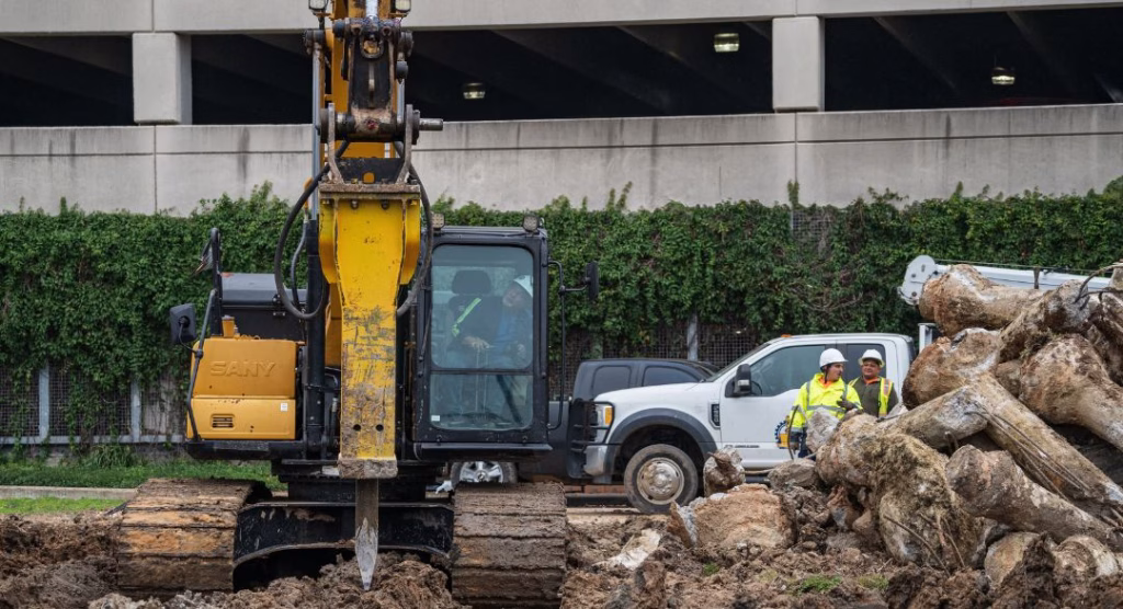 rent excavator breaker