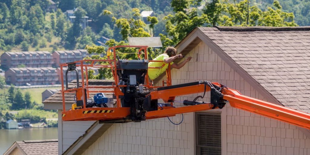 Electric vs. Diesel Boom Lifts